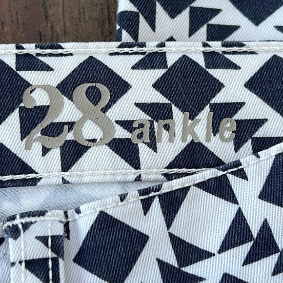 Women’s J. Crew Toothpick Jeans - Picture 3 of 11